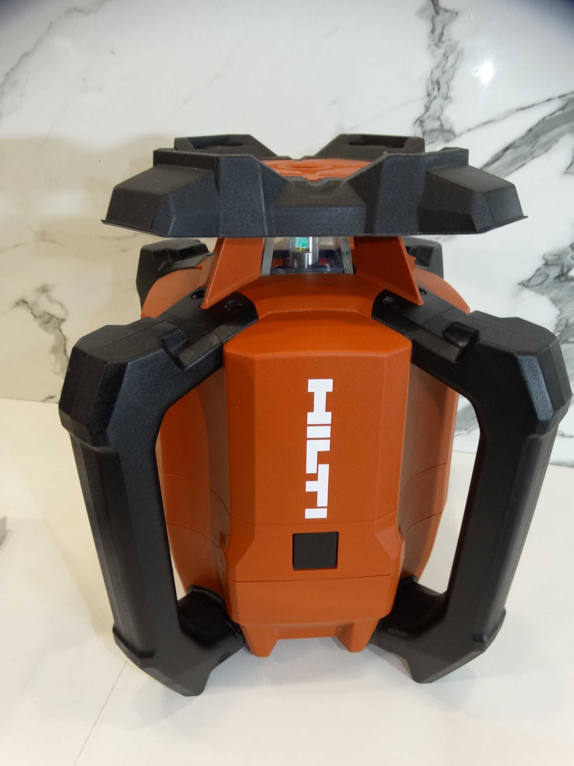 Hilti PR 40 - 22 / Nuron - Ротационен лазерен нивелир