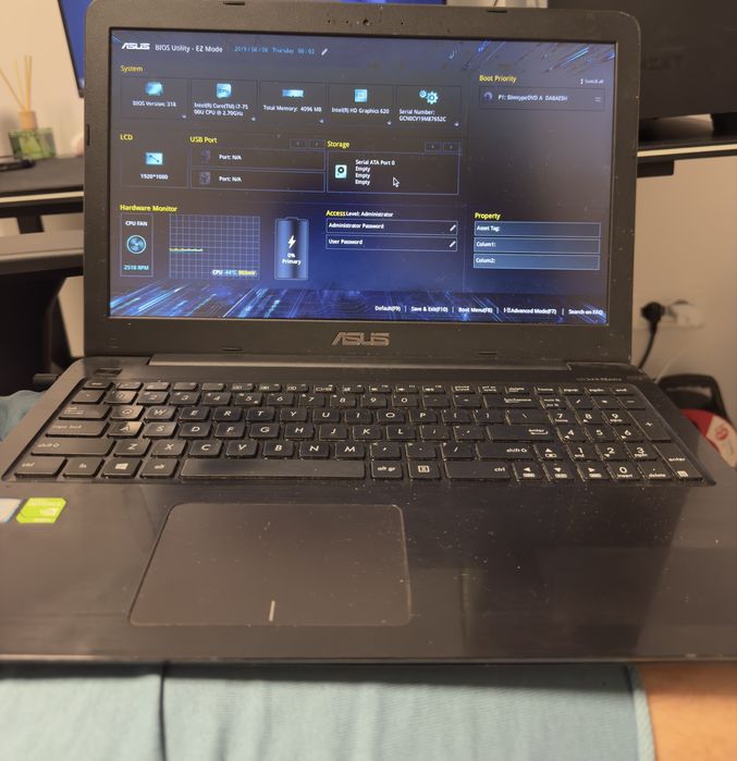 Laptop Gaming - i7 7h placa video 940MX