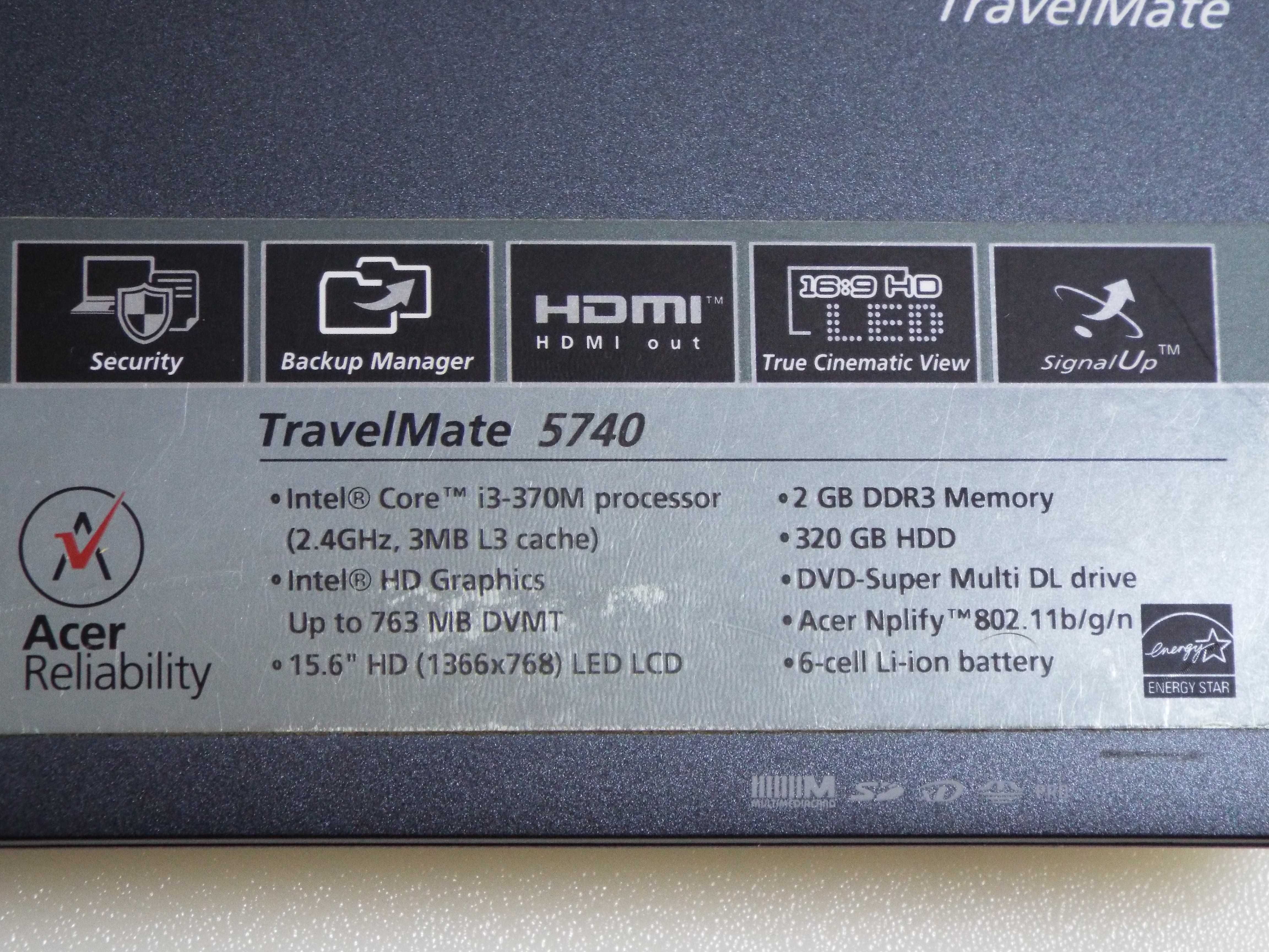 laptop Acer Travelmate core i3