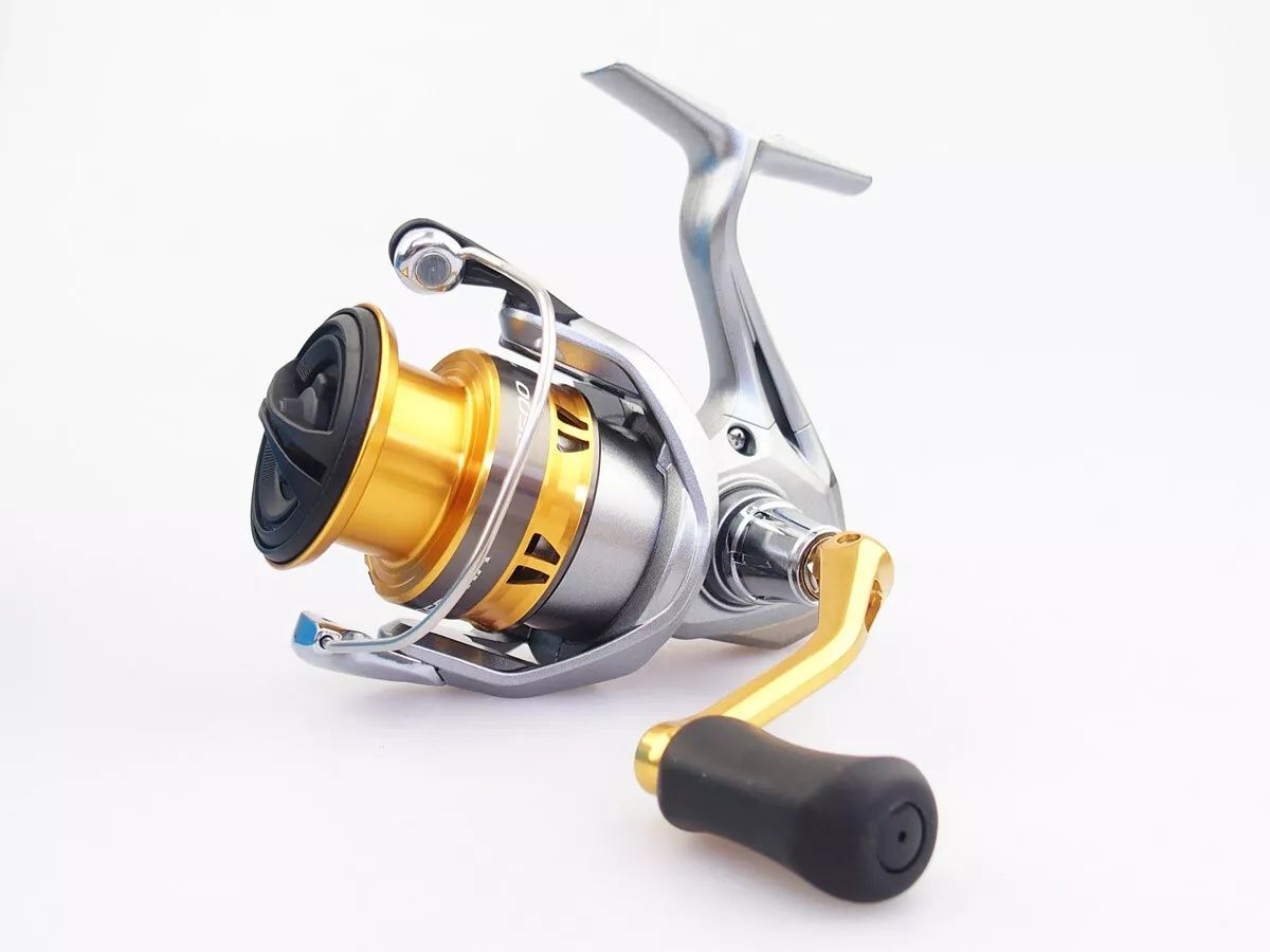 Нова макара Shimano Sedona FI 2500 HG