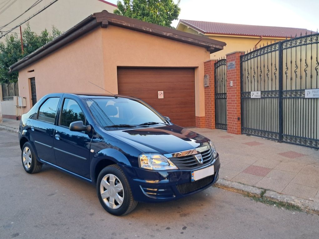 DACIA LOGAN * * 39 .000 KM  * * ESTE CA NOUĂ * 2011 * Unic Proprietar*