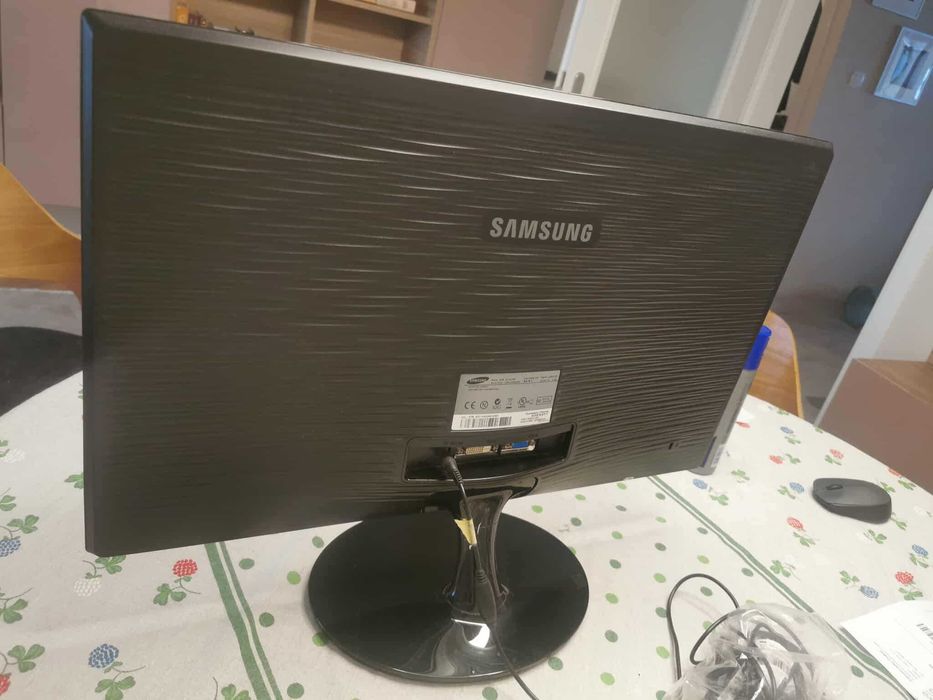монитор   SAMSUNG