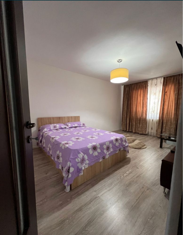 Apartament 2 camere-zona Mall-strada Dacia,etaj 1