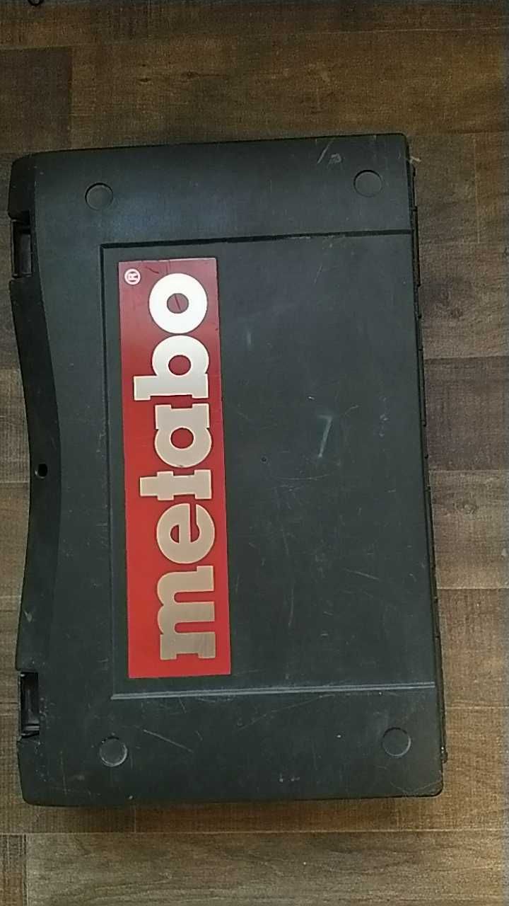 Перфоратор бормашина Metabo UHE 20