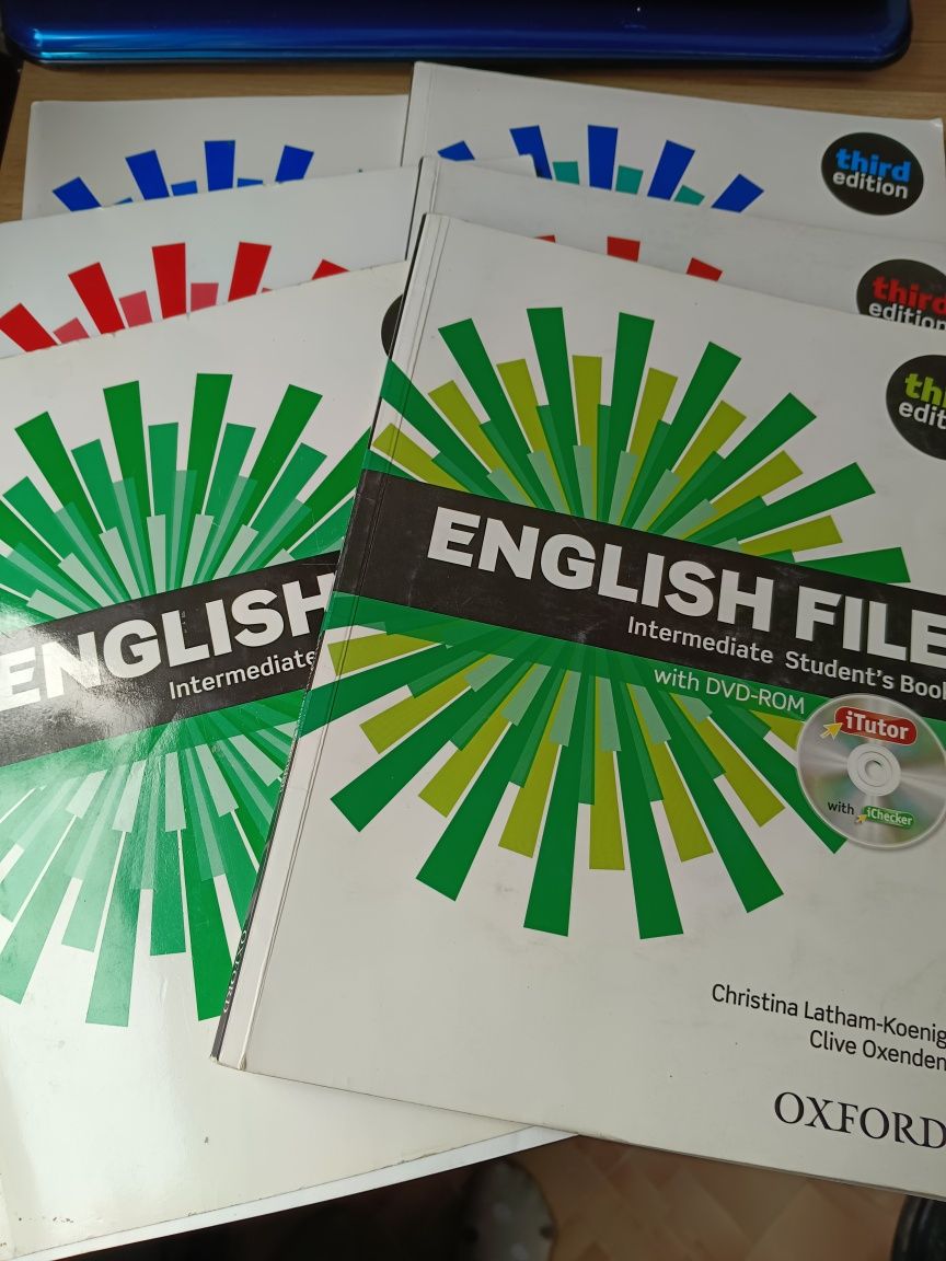Продам English file (для занятий английским)