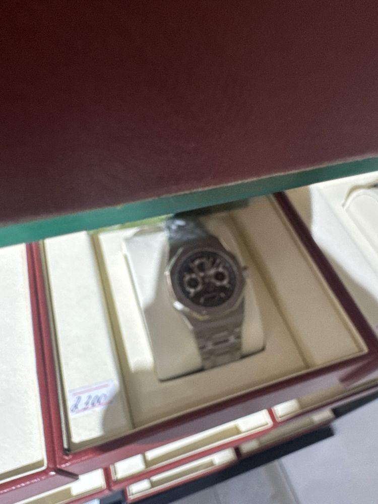 Audemars piguet  soatimizq. Barchasi bizada. Kimga. Qizu bosa pasdagi