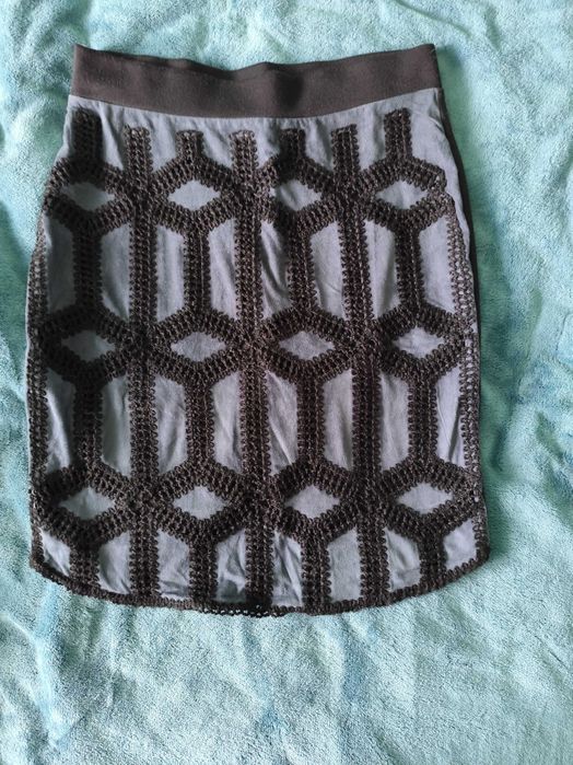 Ефектна пола HM S