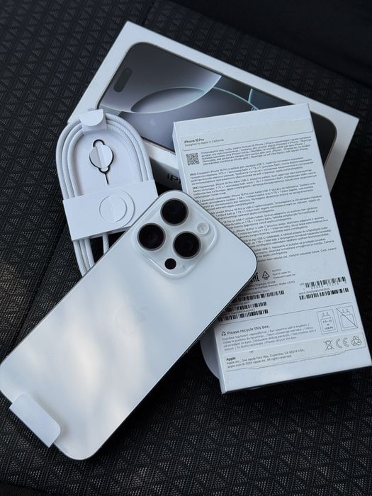 Айфон iPhone 16 Pro 256GB EAC 99%