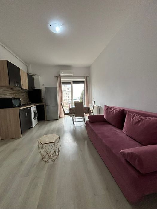 Apartament de inchiriat!