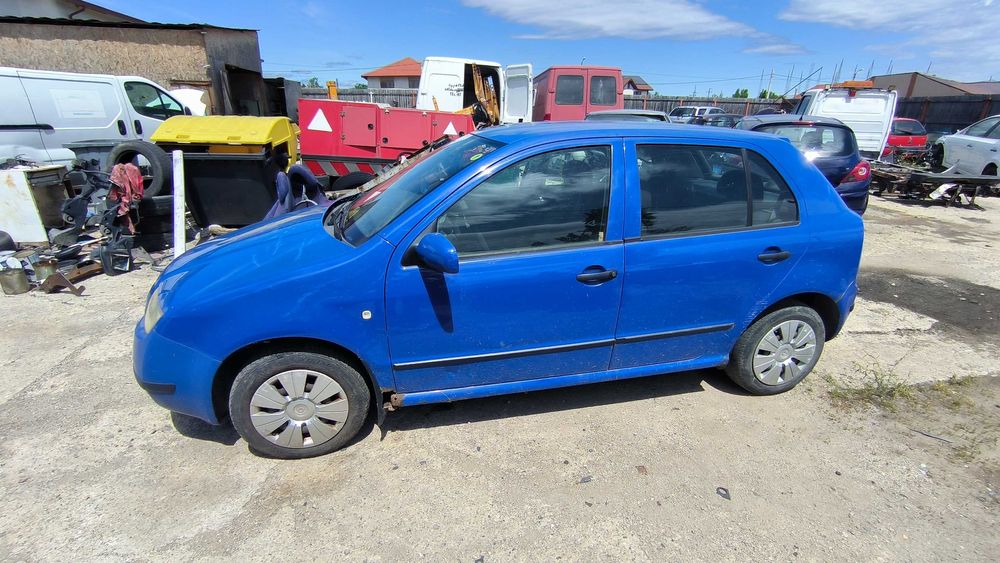 bara capota faruri stopuri haion usi oglinzi skoda fabia 1.2