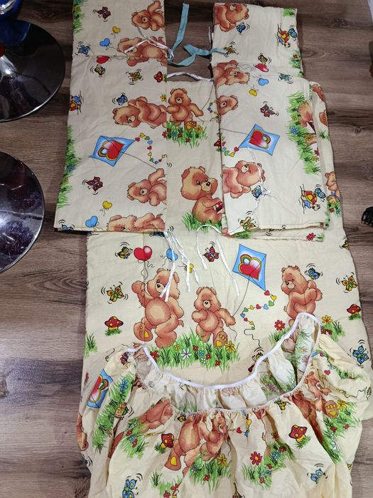 Set format din pilota, apărători și cearșaf cu elastic