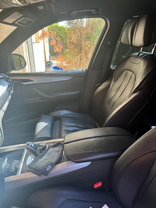 Vand s-au schimb BMW X5 modelM 5,0diesel  an 2014 cu camion de 7,5