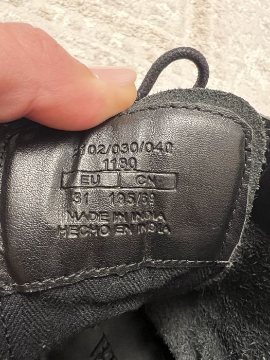 Кожени ботуши на Зара