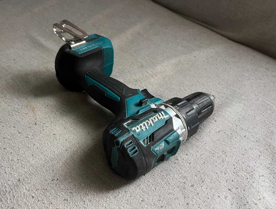 Makita DDF484 18V LXT brushless functionala part doar treapta 2 corp