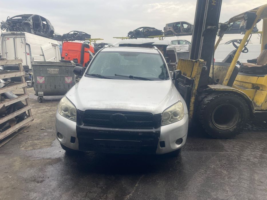 Dezmembrez Toyota RAV4 3 (XA30) [2005 - 2010] 2.2 d-4d 2ADFTV