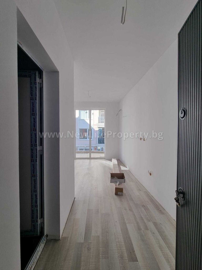 Продава се Двустаен апартамент в Свети Влас - 63 кв.м за 1295 €/кв.м - Снимка #4