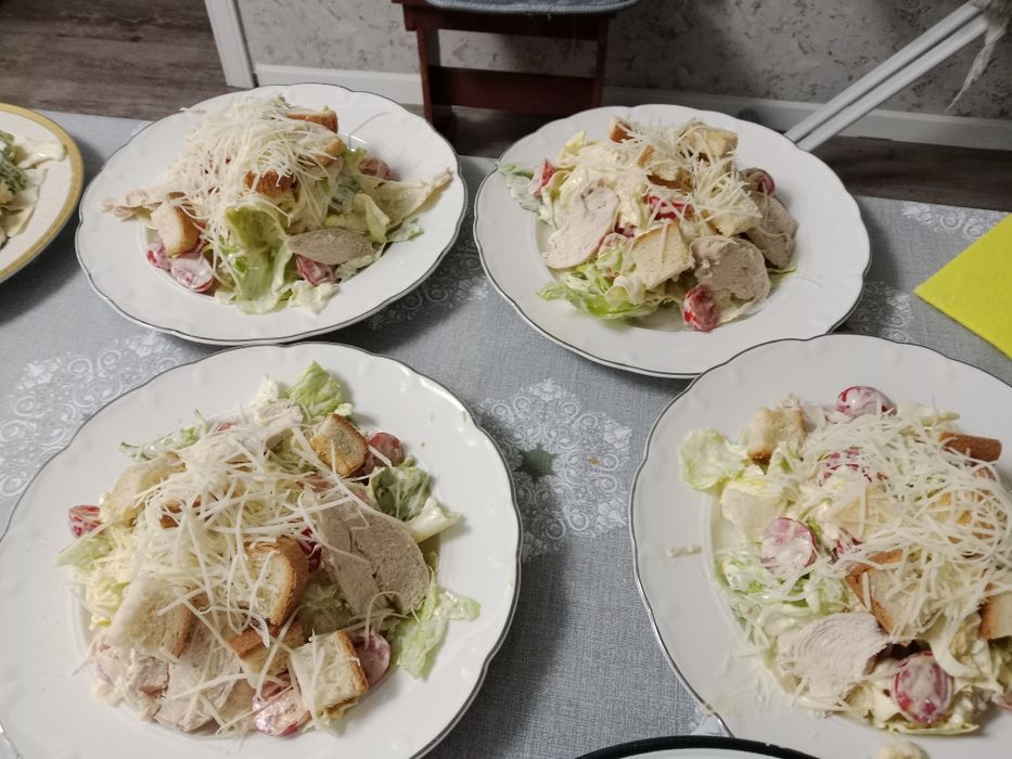 Салаты на заказ манты пельмени