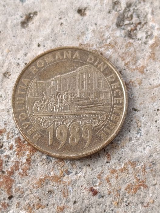 Vând moneda 50 de la revoluția din 1989