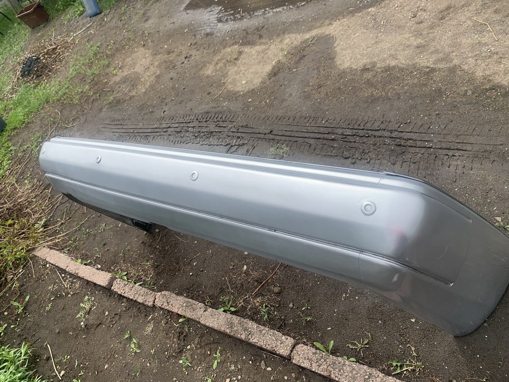 Бампера передний задний мерседесw124 задние фонари решетка радиатора