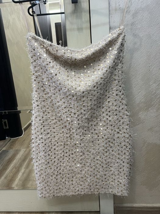 Рокля с пайети Motivi