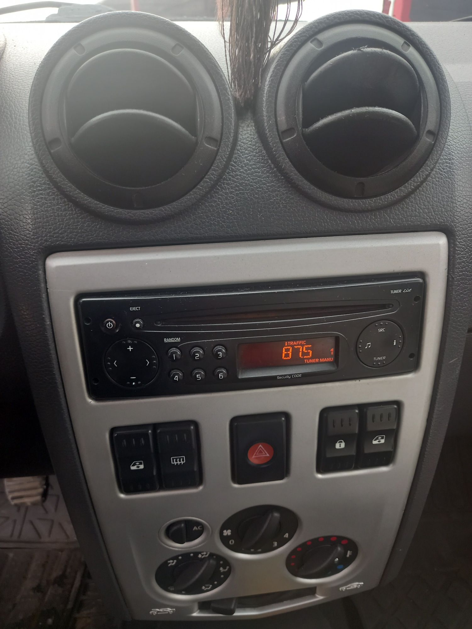 Vand Logan 1.6 calasic PROPIETAR
