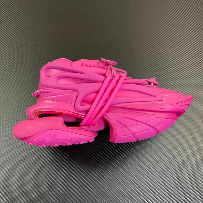 Balmain Unicorn Orice Model