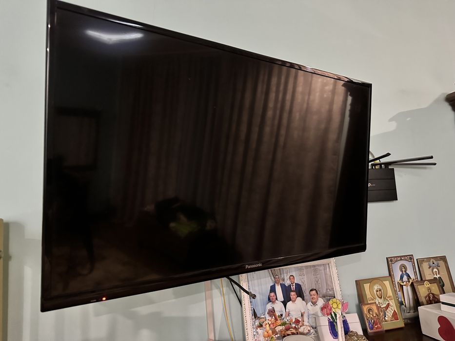 Продам тв Panasonic 32, оригинал не китай.