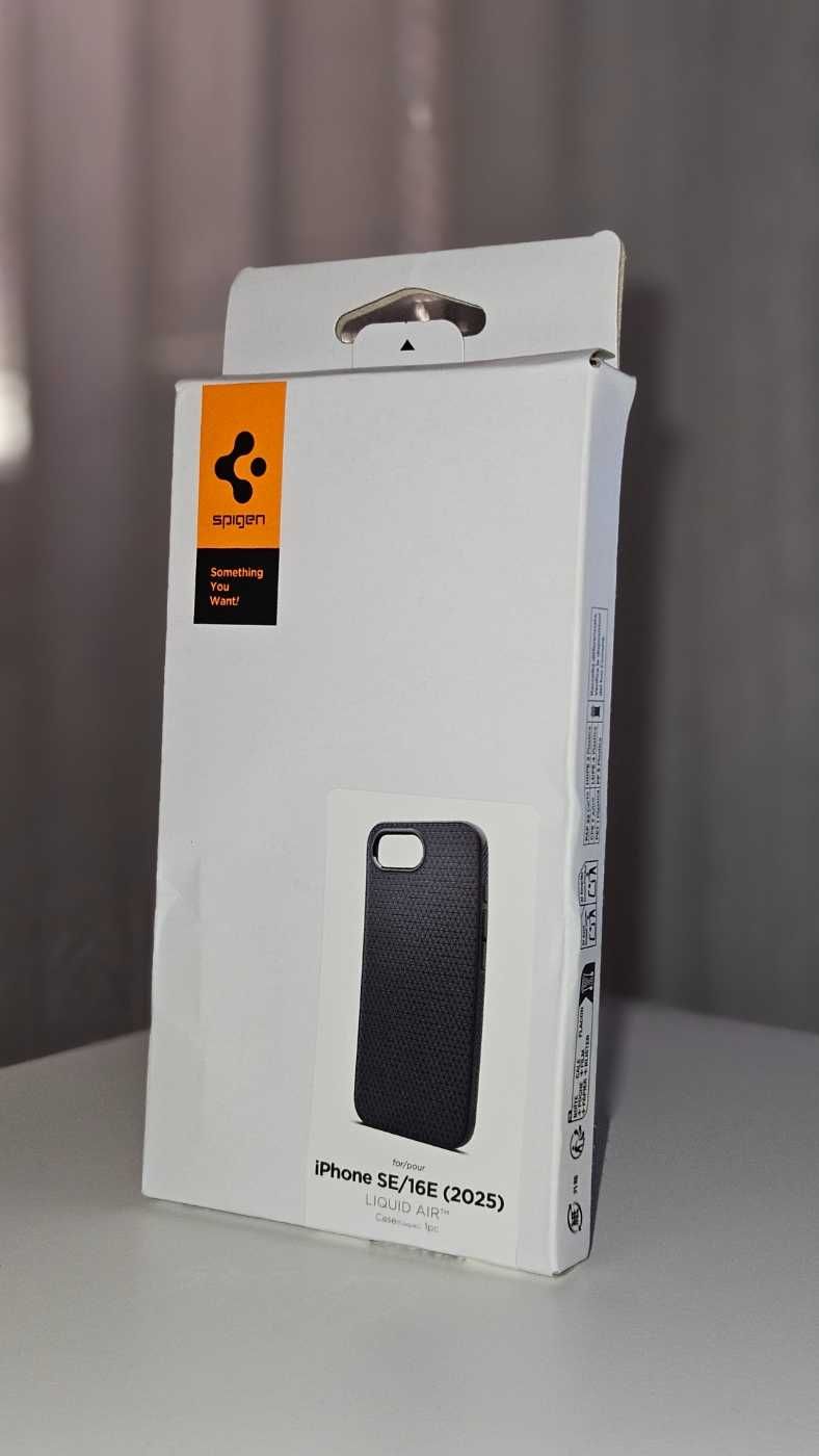 iPhone 16e 256GB Черный