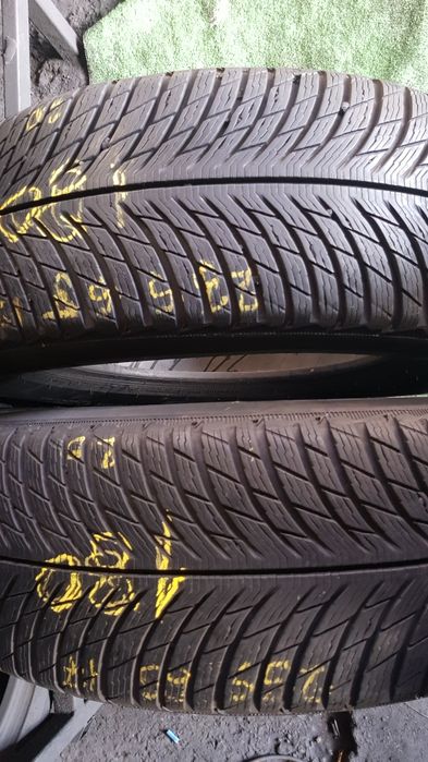 Anvelope 2x235 65 17 michelin iarna dot 20 mm 5