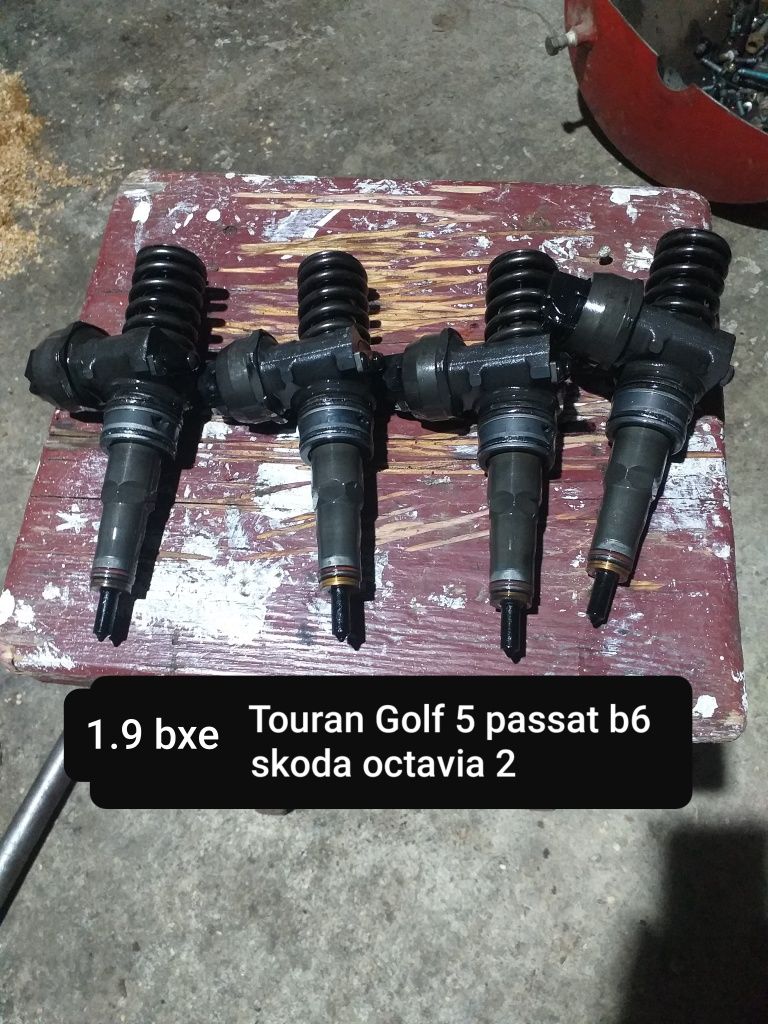 Injector 1.9 bxe bkc Touran golf 5 audi A3 8p passat B6 Skoda Octavia