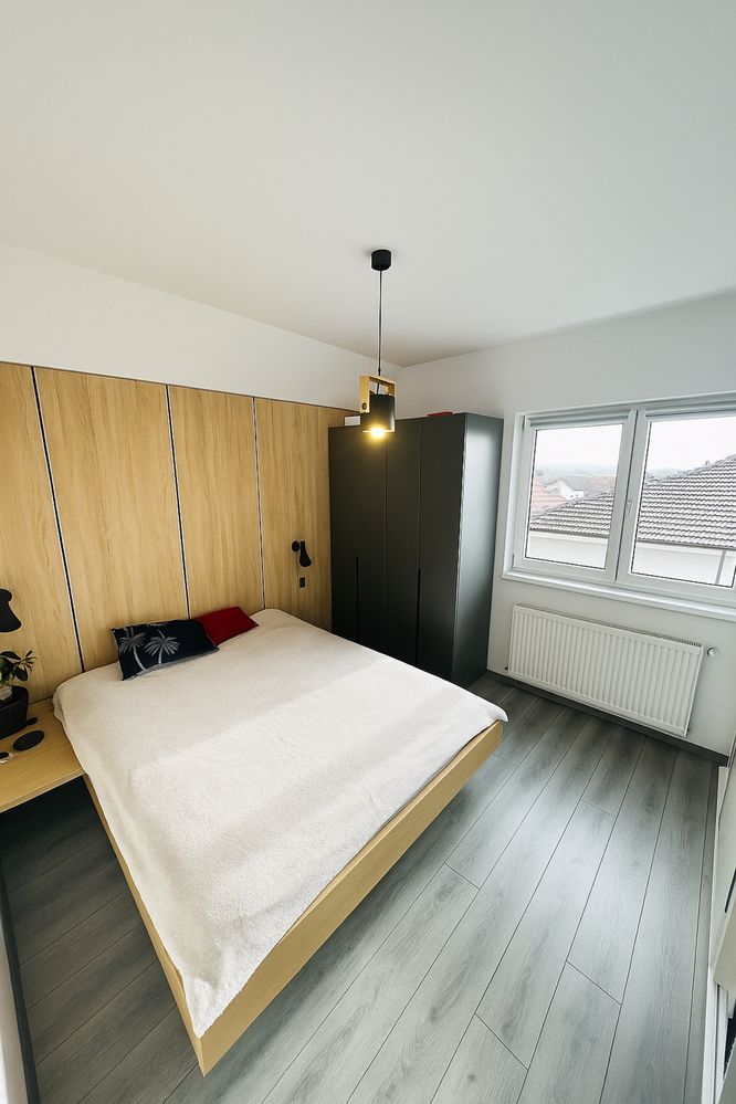 Apartament spatios de vanzare - Direct de la propietar !