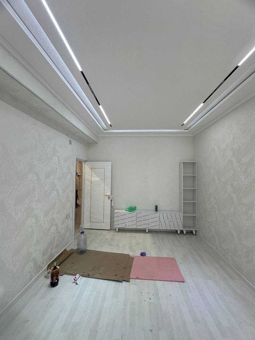 продается 2 ком квартира  Юнусабадский район1 напротив Мега Планет