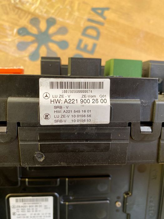 Sam Fata/Spate Mercedes S W221 Facelift Pret 900 lei buc