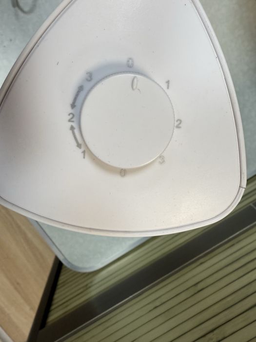 Мини вентилатор Russell Hobbs RHTF1321