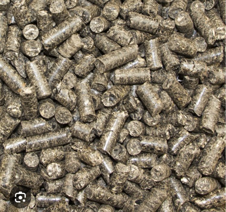 Пелети от слънчогледова люспа в чували по 15 кг