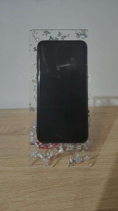 Suport telefon din rasina