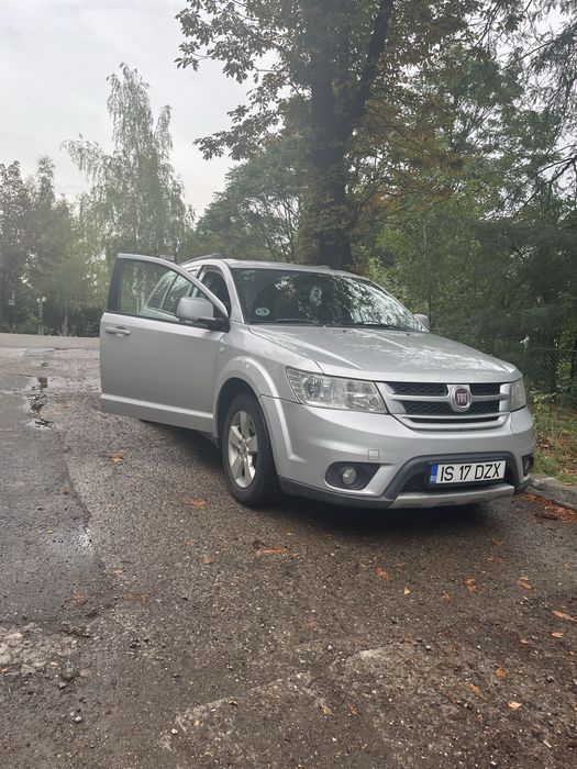 De vanzare fiat freemond 2011