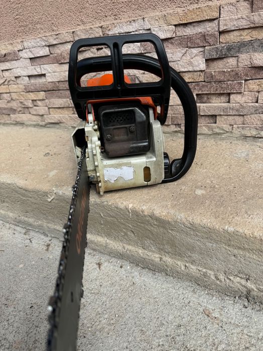 STIHL 180 моторен трион