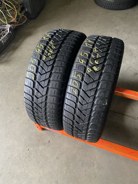 Anvelope iarna 205/45/17 Pirelli Sottozero 3 RFT 205 45 17 R17