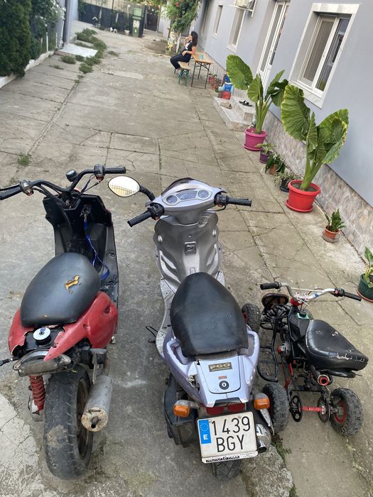 Vand scutere de 80cc si 125cc