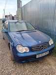 Dezmembrez Dezmembrari piese Mercdes C class w203 an 2005 2.2 cdi 646