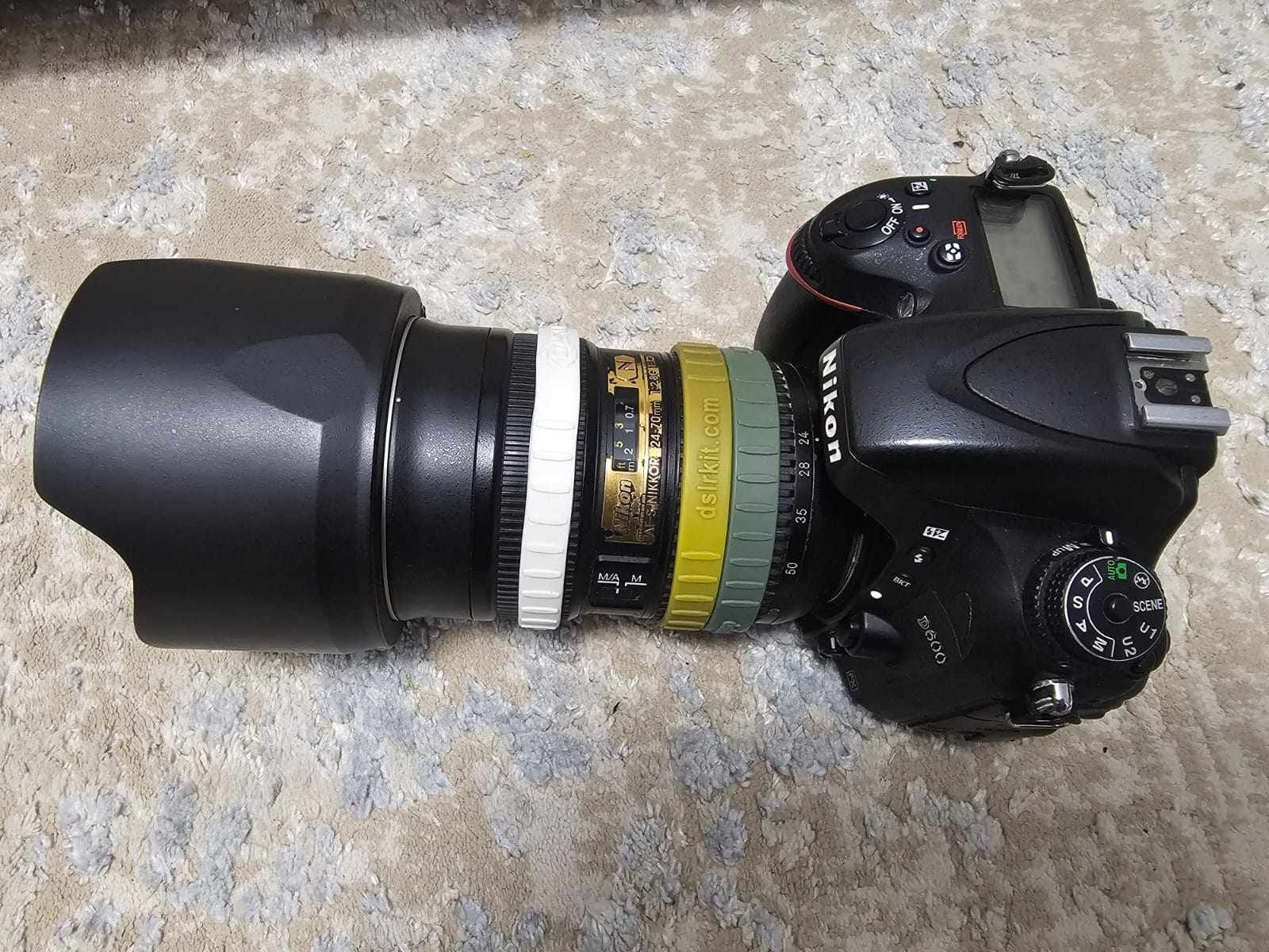 Nikon D600 cu obiectiv 24 70 VR