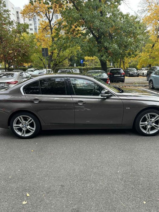 Bmw seria 3 f30 Model Luxury