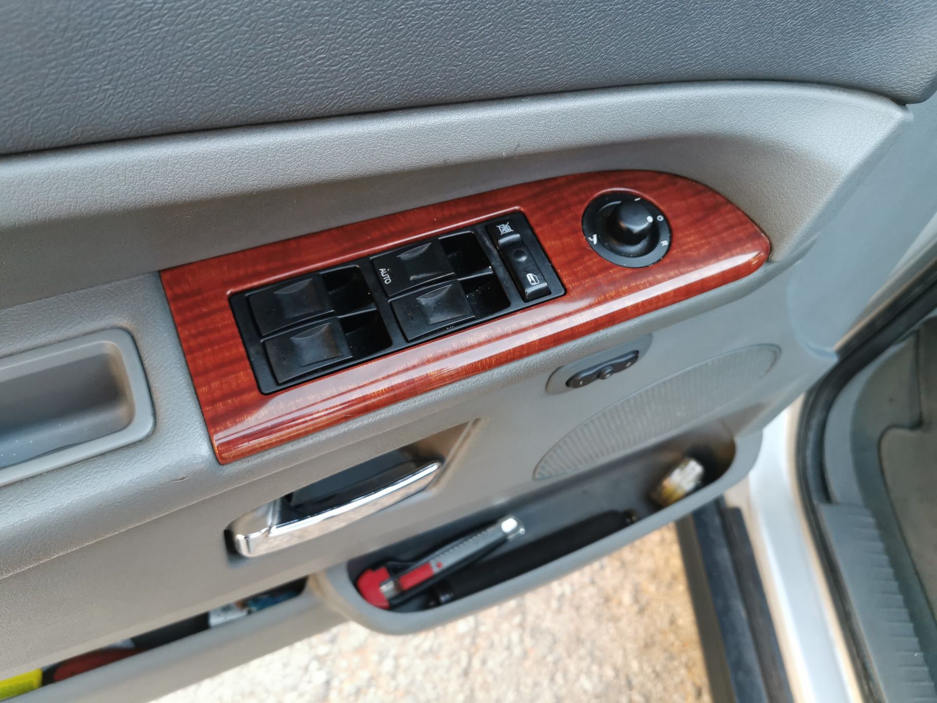 Jeep grand cherokee 218ks+++