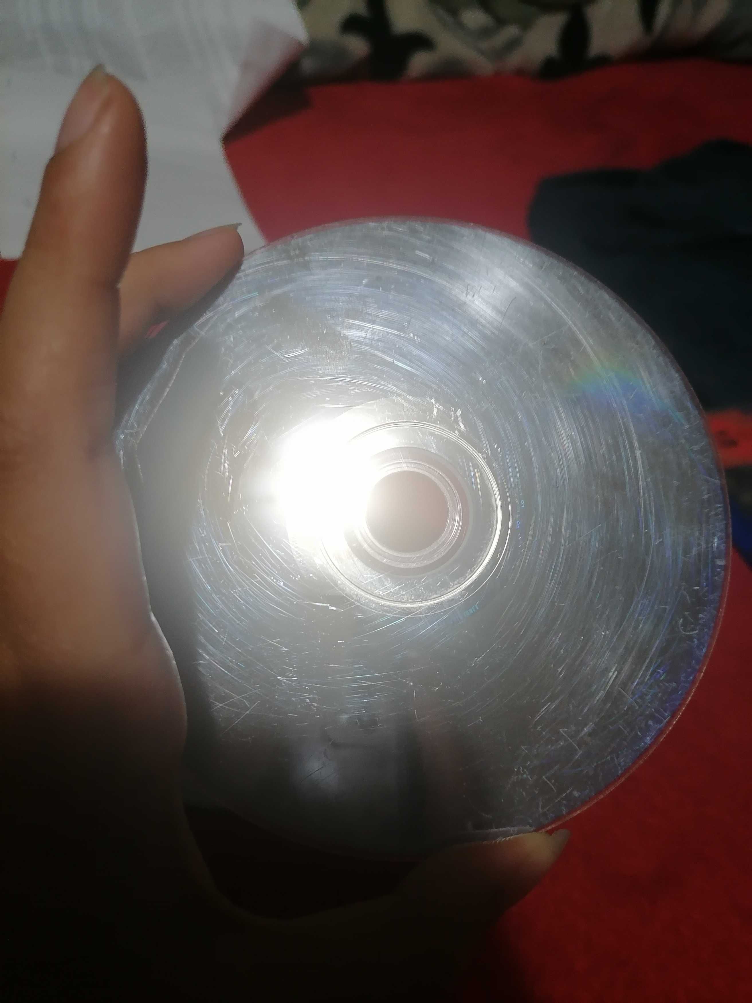 Assasin's creed 2008 găsit în spatele unui tomberon