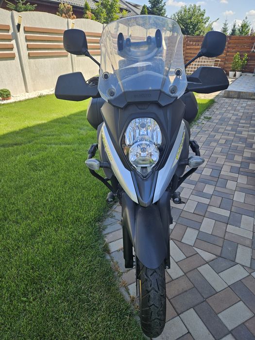 Suzuki Vstrom DL650 XT