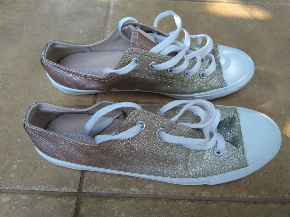 Teniși dama Converse All Stars mărimea 38,5