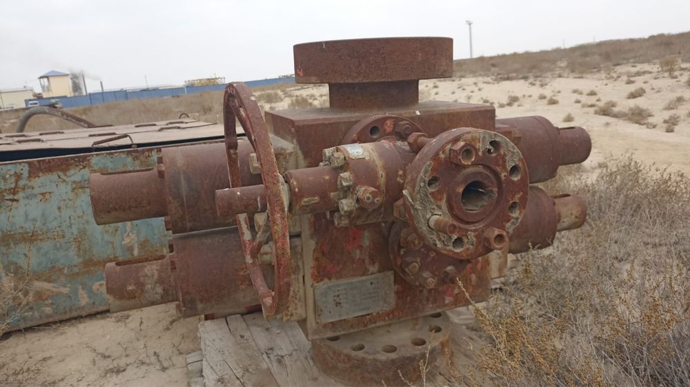 Продаются трубы бурильные, вкладыш ротора