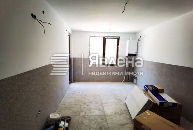 Продава се Тристаен апартамент в Благоевград, Широк център - 92 кв.м за 1033 €/кв.м - Снимка #5