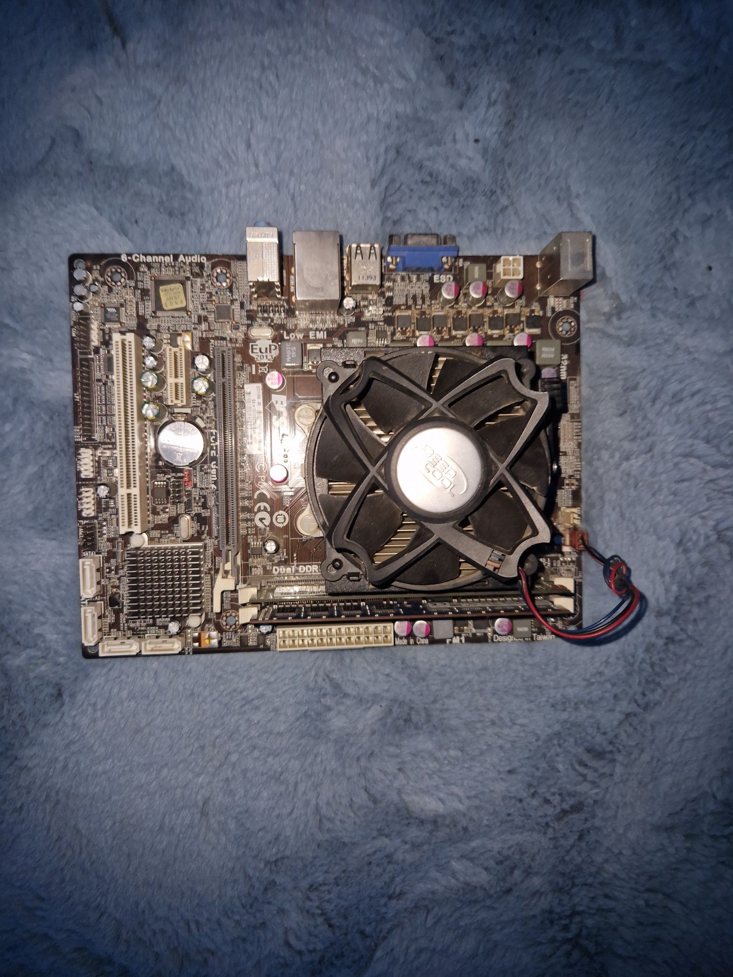 Placa de baza a55f-m3 v1.0 + procesor AMD A8-3850 2.9GHz + 2x4 Rami